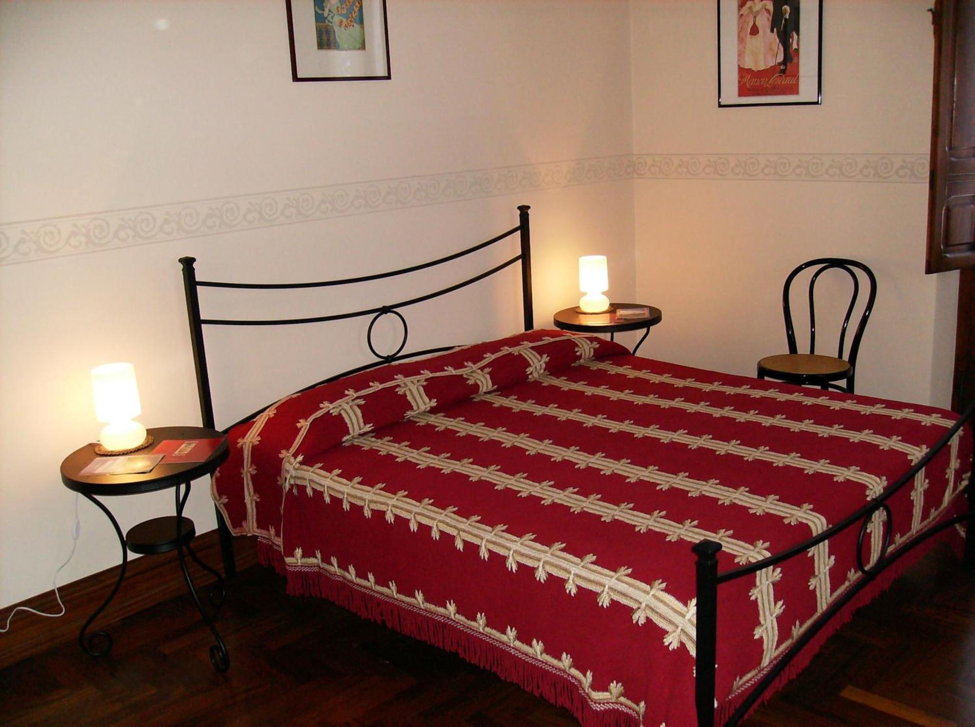 B&B Santa Chiara Сульмона Екстер'єр фото
